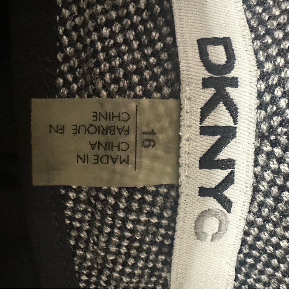 DKNY Gray Wool-Blend Herringbone Dress Pants | Size 16 | Wide Leg | Lined - Picture 7 of 9